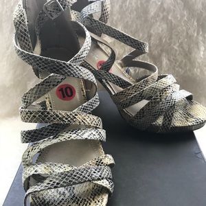 *NEW* Kenneth Cole Reaction Strong Daze Snake Sz10